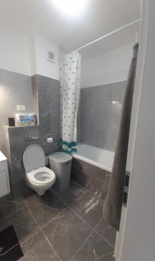 Coresi Platinum Residents 2 Camere Sc,C App21 Braşov Exteriör bild